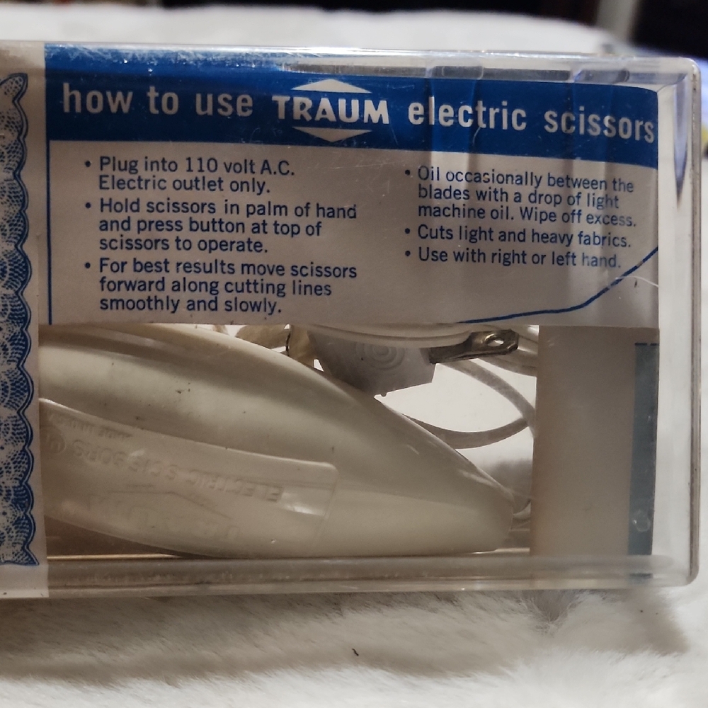TRAUM Electric Scissors